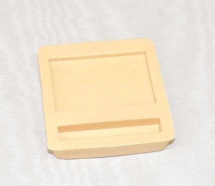 #04-014 1/16 Tan Plastic Grill for Agri King Tractors