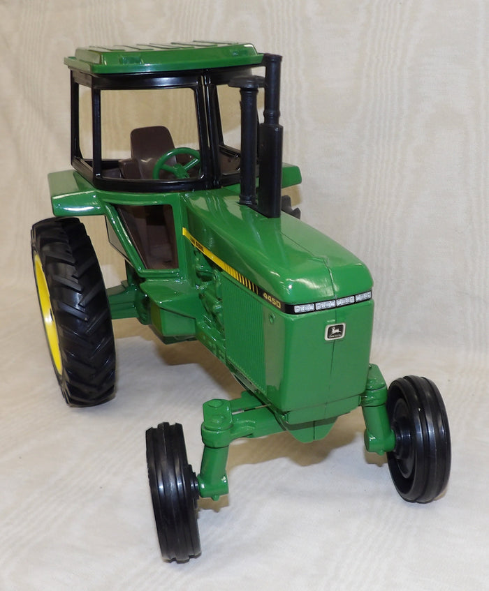 #15160 1/16 John Deere 4450 Row Crop Tractor - Cracked Rim, No Box, AS IS