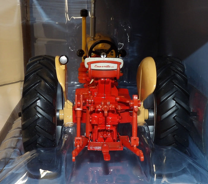 #16203A 1/16 Case 730 Narrow Front Tractor, 2010 National Farm Toy Museum Edition