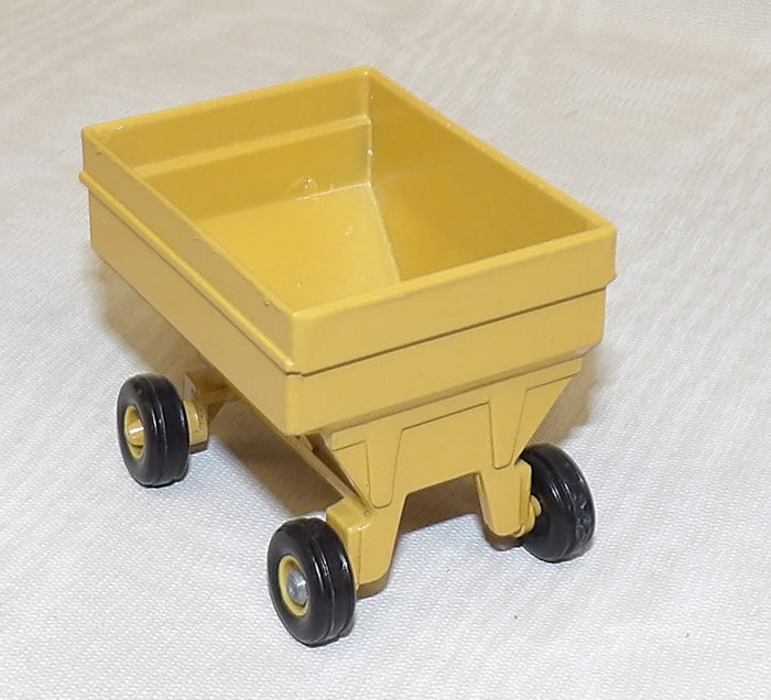 #18062 1/64 Cat Gravity Wagon - No Package, AS IS