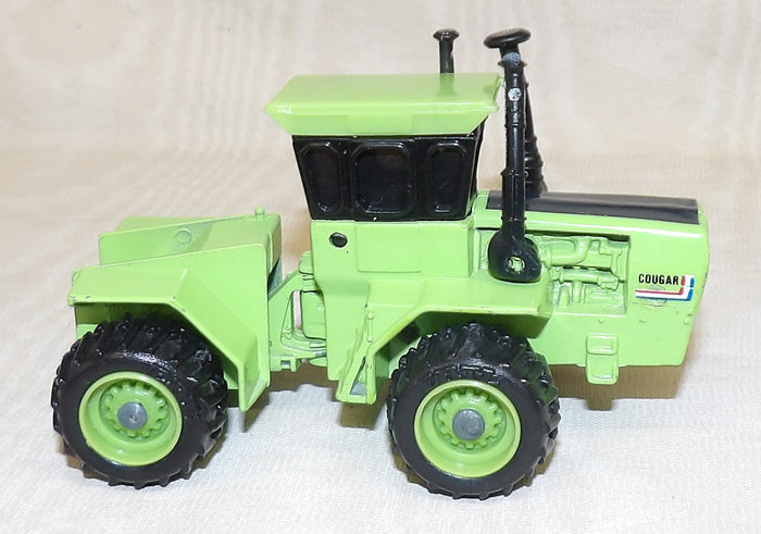 #1945 1/64 Steiger Cougar 4WD Tractor with Singles - No Package, AS IS