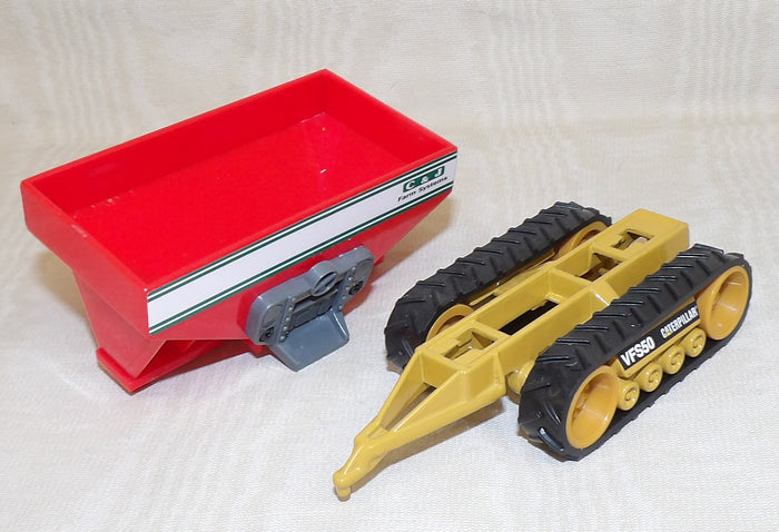 #2326EO 1/64 Cat VFS50 Undercarriage with Gravity Wagon - No Package, AS IS