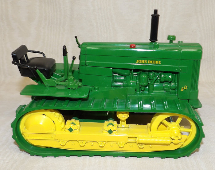 #5072DO 1/16 John Deere 40 Crawler with Rubber Tracks