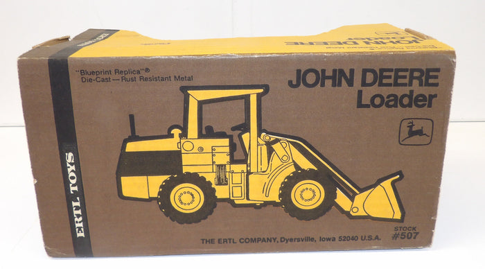 #507EO 1/16 John Deere Loader