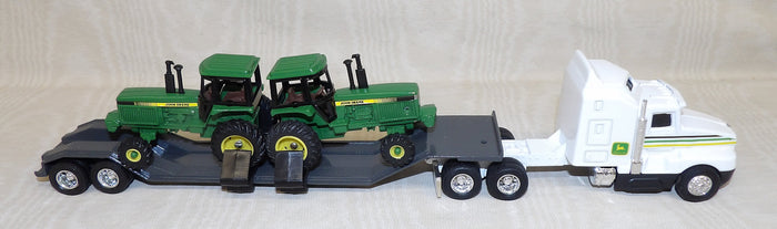 #5530EP 1/64 John Deere Equipment Hauling Set with 2 "4450" FWA Tractors - No Package, AS IS