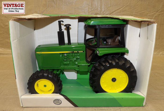 #5584 1/16 John Deere 4455 MFWD Tractor