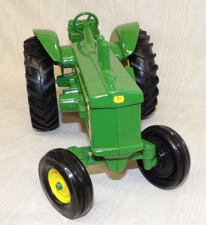 #5705EO 1/16 John Deere 1956 Model 820 Diesel Tractor - No Box, AS IS