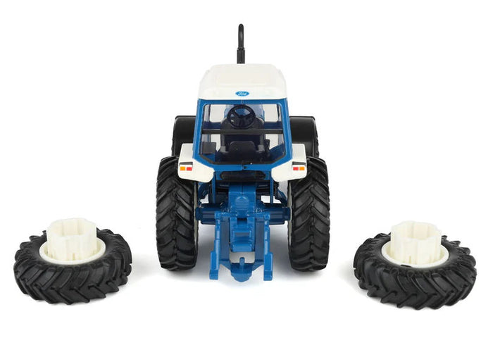 #61038 1/32 Ford TW-35 Tractor with Duals