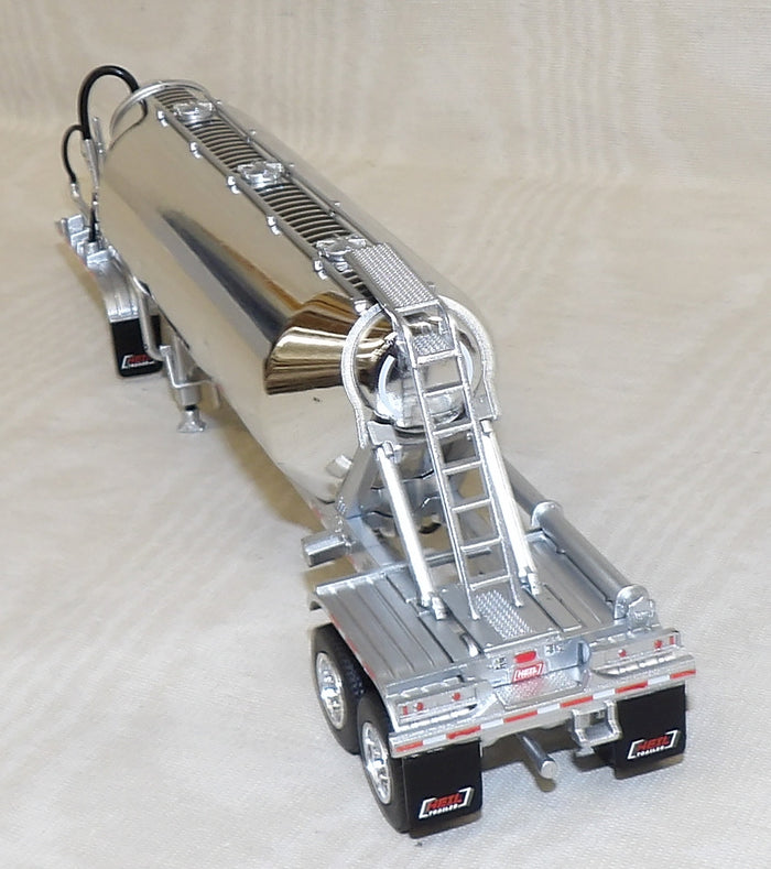 #621032 1/64 Heil Pneumatic 3 Drop Tanker Trailer - No Box