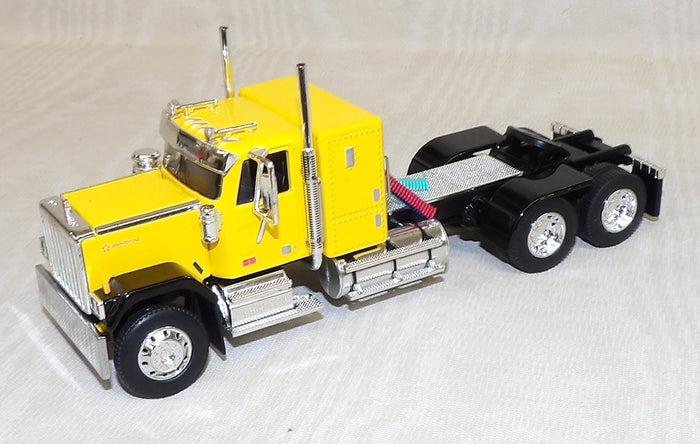 #622381 1/64 Yellow & Black GMC General with 34" Flat Top Sleeper - No Box