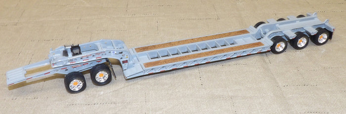 #622862 1/64 Gray Fontaine Magnitude Tri-Axle Lowboy Trailer with Jeep - No Box