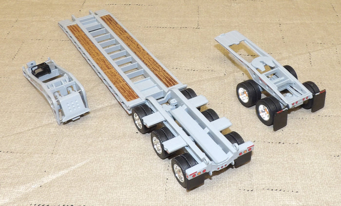 #622862 1/64 Gray Fontaine Magnitude Tri-Axle Lowboy Trailer with Jeep - No Box
