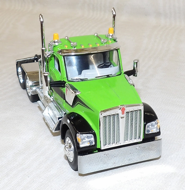 #622891 1/64 Green & Black Kenworth W900 Day Cab - No Box