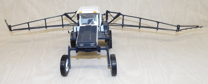 #6722774 1/32 Melroe Spra-Coupe Model 3630 Sprayer