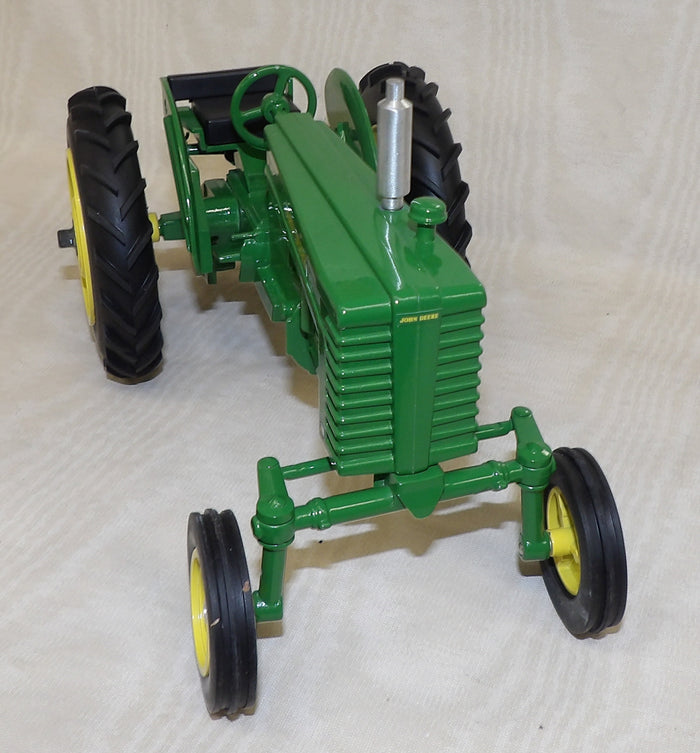 #JDM073 1/16 John Deere "MT" Wide Front Tractor - No Box, AS IS