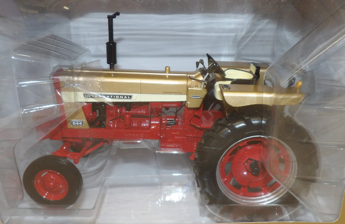 #ZJD1669 1/16 Farmall 544 Hydrostatic Gold Demonstrator Tractor, 2011 Lafayette Farm Toy Show Edition